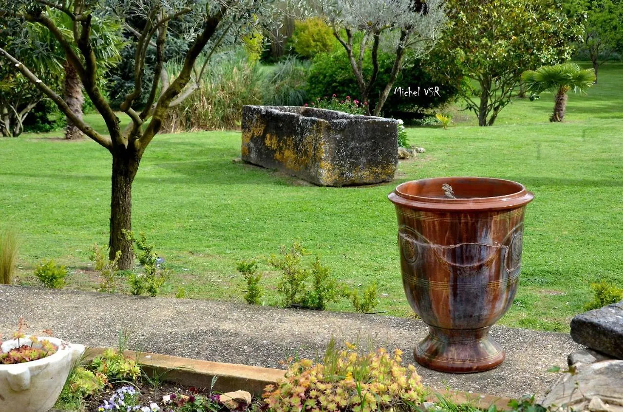Bed&Breakfast Le Moulin De Champdurand Suze-la-Rousse 0*,
